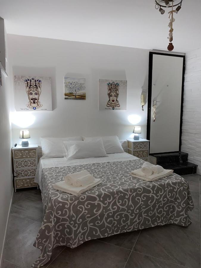 Al Centro Di Tutto Apartamento Palermo Exterior foto