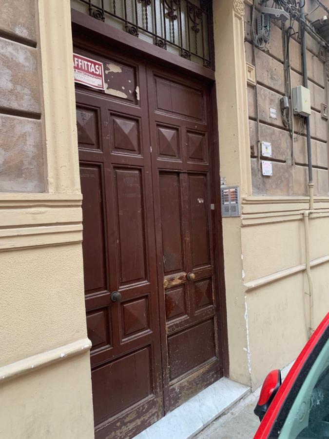 Al Centro Di Tutto Apartamento Palermo Exterior foto